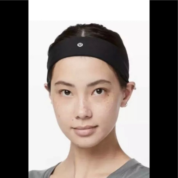 NWT! Lululemon Fly Away Lux Black Headband - Picture 1 of 7